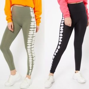 2 pair of Leggings NEW